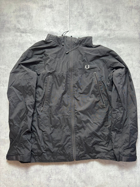 Fred Perry Regenjacke (M)