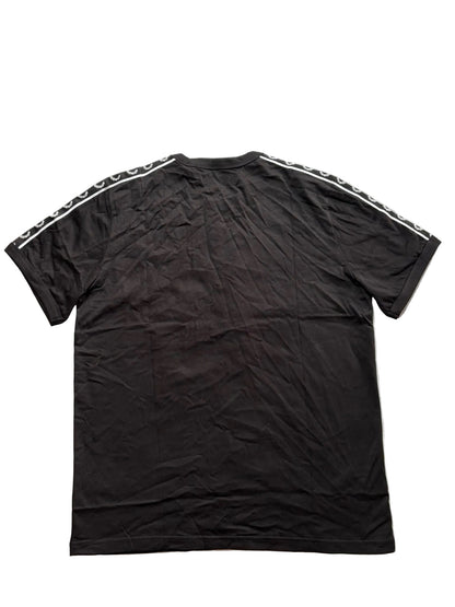Vintage Fred Perry T-Shirt (M&L)
