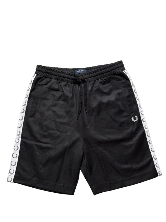 Fred Perry Shorts (S&M&L)